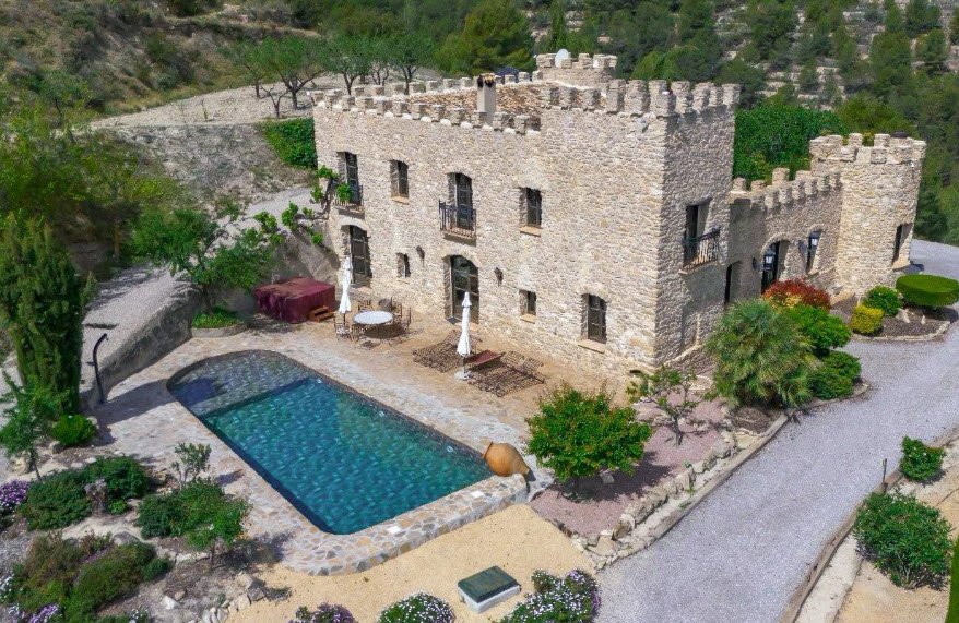 Castell de Relleu, Spain